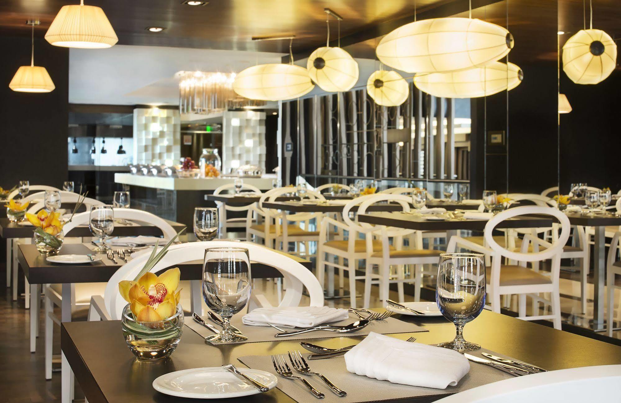 Four Points By Sheraton Doha Eksteriør billede